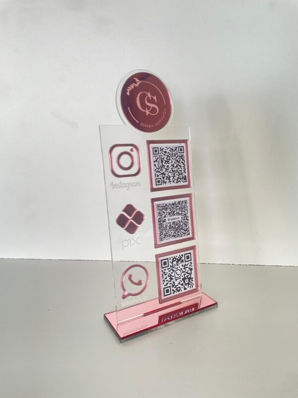 Display com 3 QR Codes + Logo